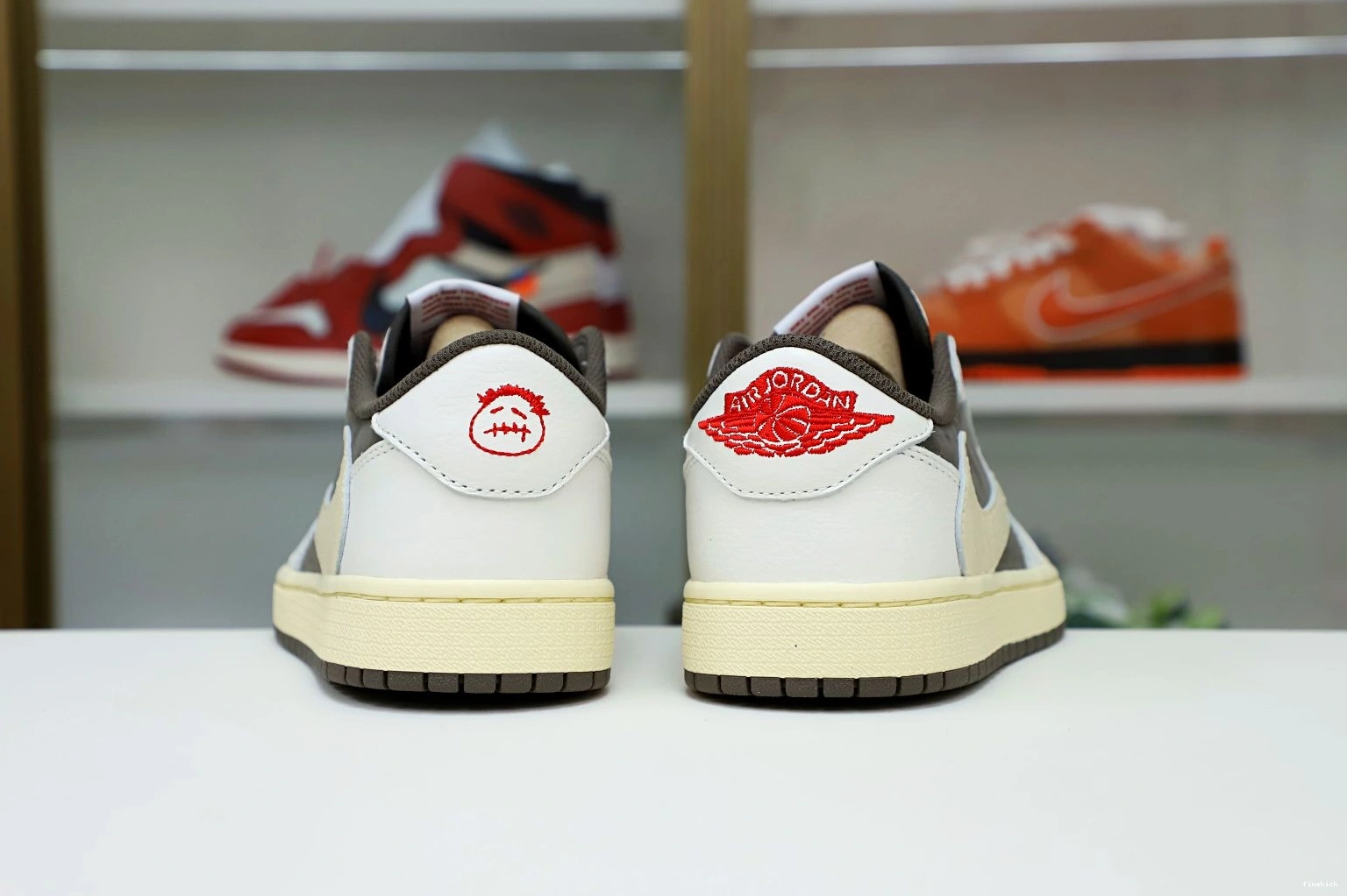 MOCHA REVERSE X 1 JORDAN OG TRAVIS AIR LOW SCOTT 0929